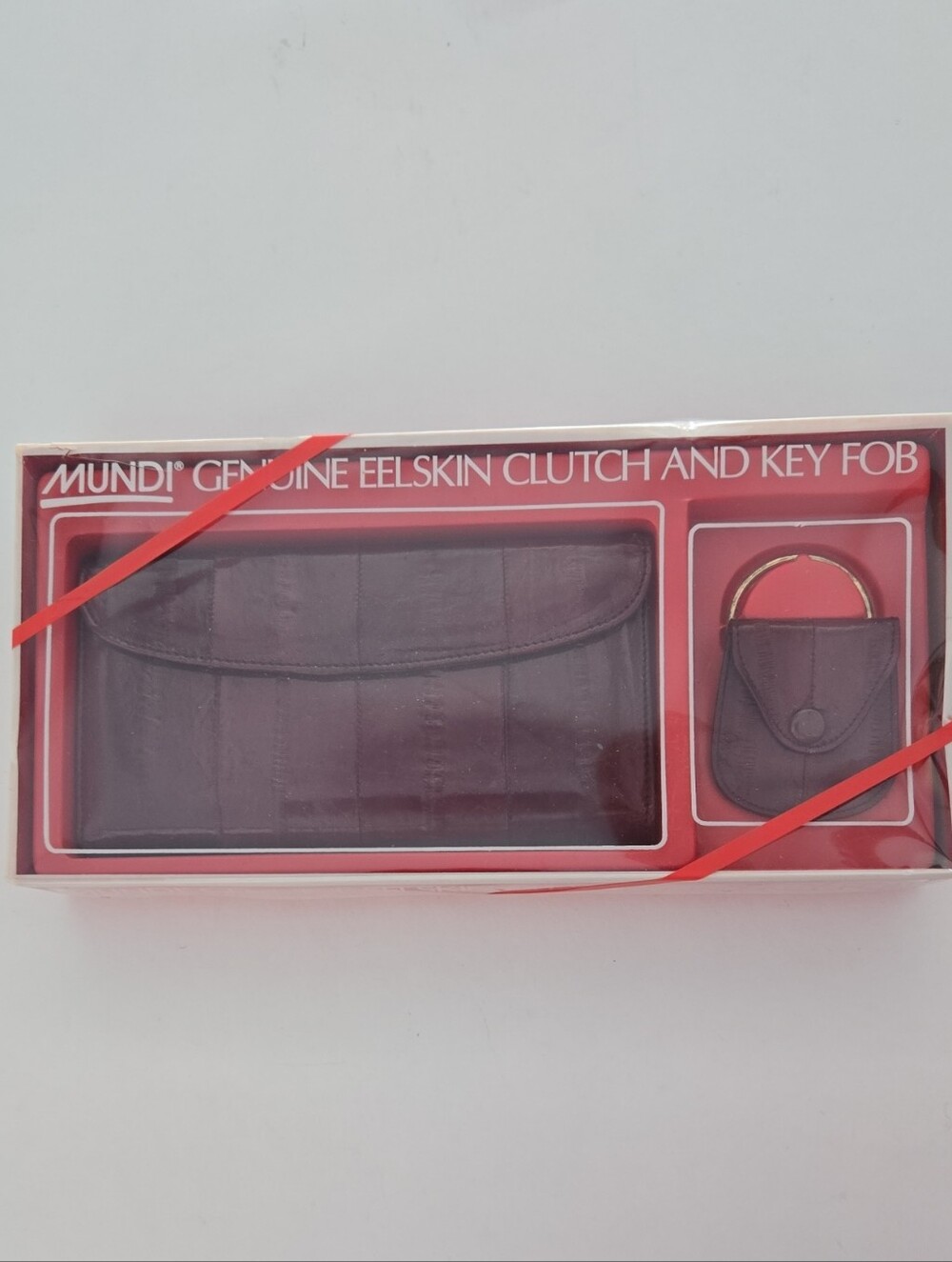 Mundi Genuine Eelskin Clutch/Wallet &Key Fob NIB Wallet 6.75"x3.75" Fob 2"x2.25"
